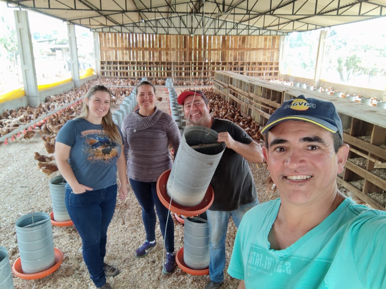 Família de São Mateus do Sul investe na produção de ovos