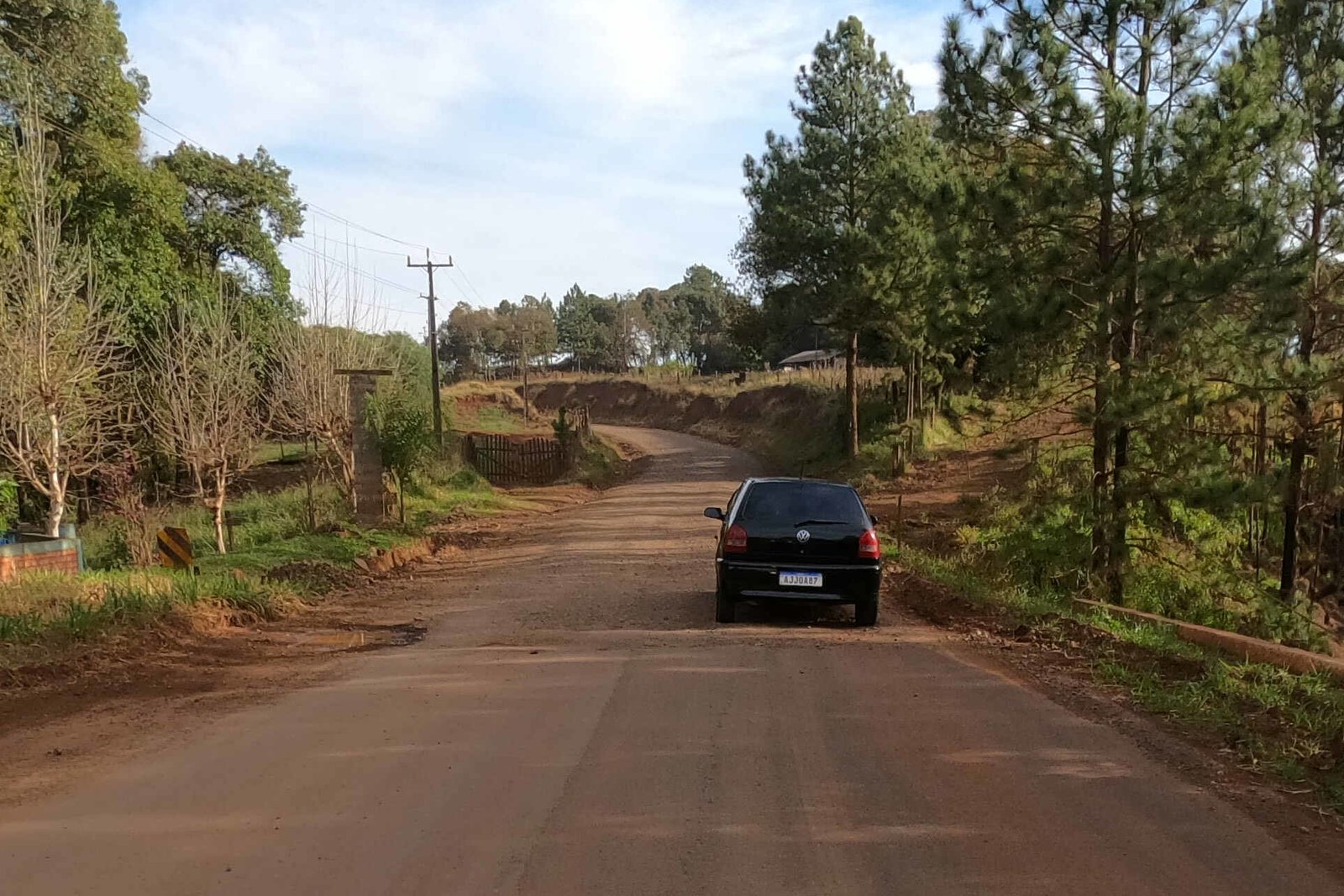 Duas propostas disputam conservação de 57 km de estradas rurais do Centro-Sul