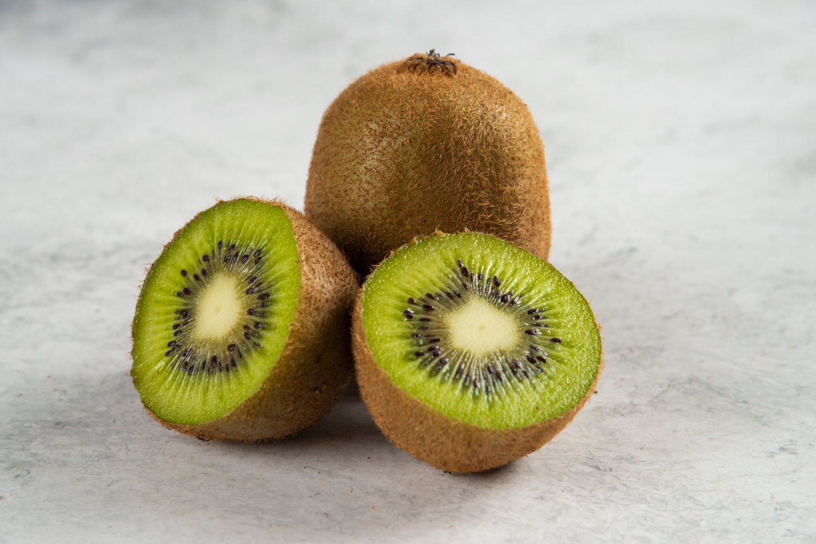 Kiwi foi a quinta fruta mais importada pelo Brasil em 2023